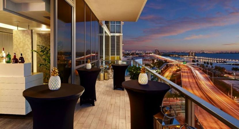 Miami’s Best Rooftop Bars: Enjoy the View with a Cocktail